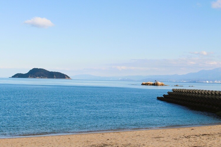 瀬戸内海 島 岩